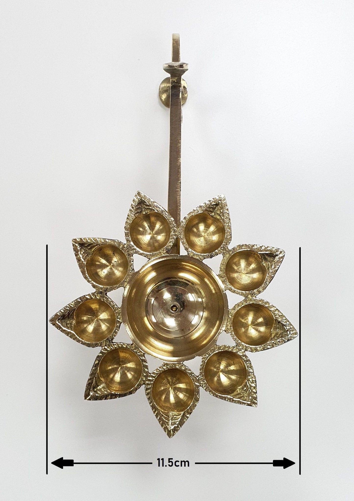 Brass Aarti Puja/Pooja/Diwali/Festival 9 Diya/Diva Lamp,
