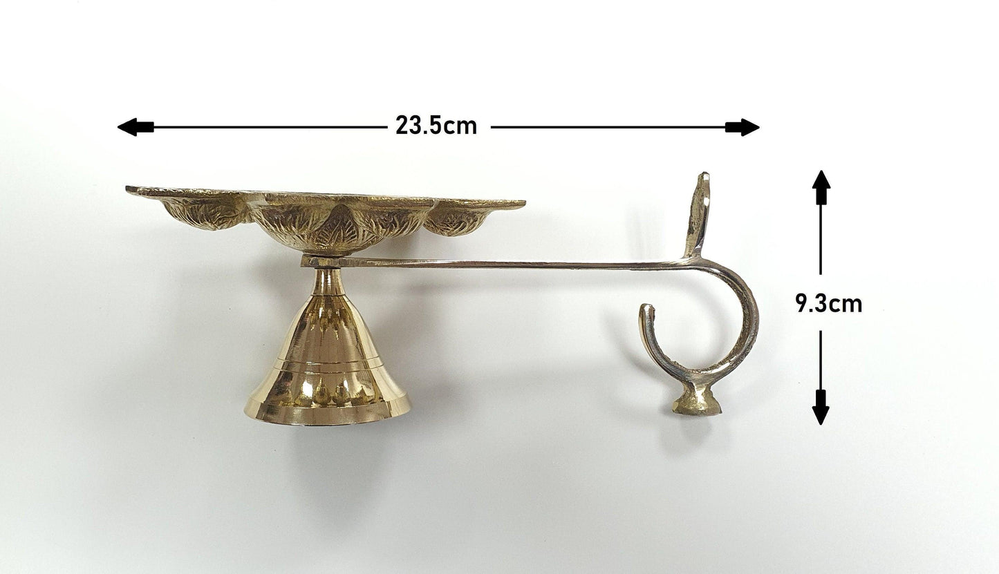 Large Brass Aarti Puja/Pooja/Diwali/Festival 9 Diya/Diva Lamp
