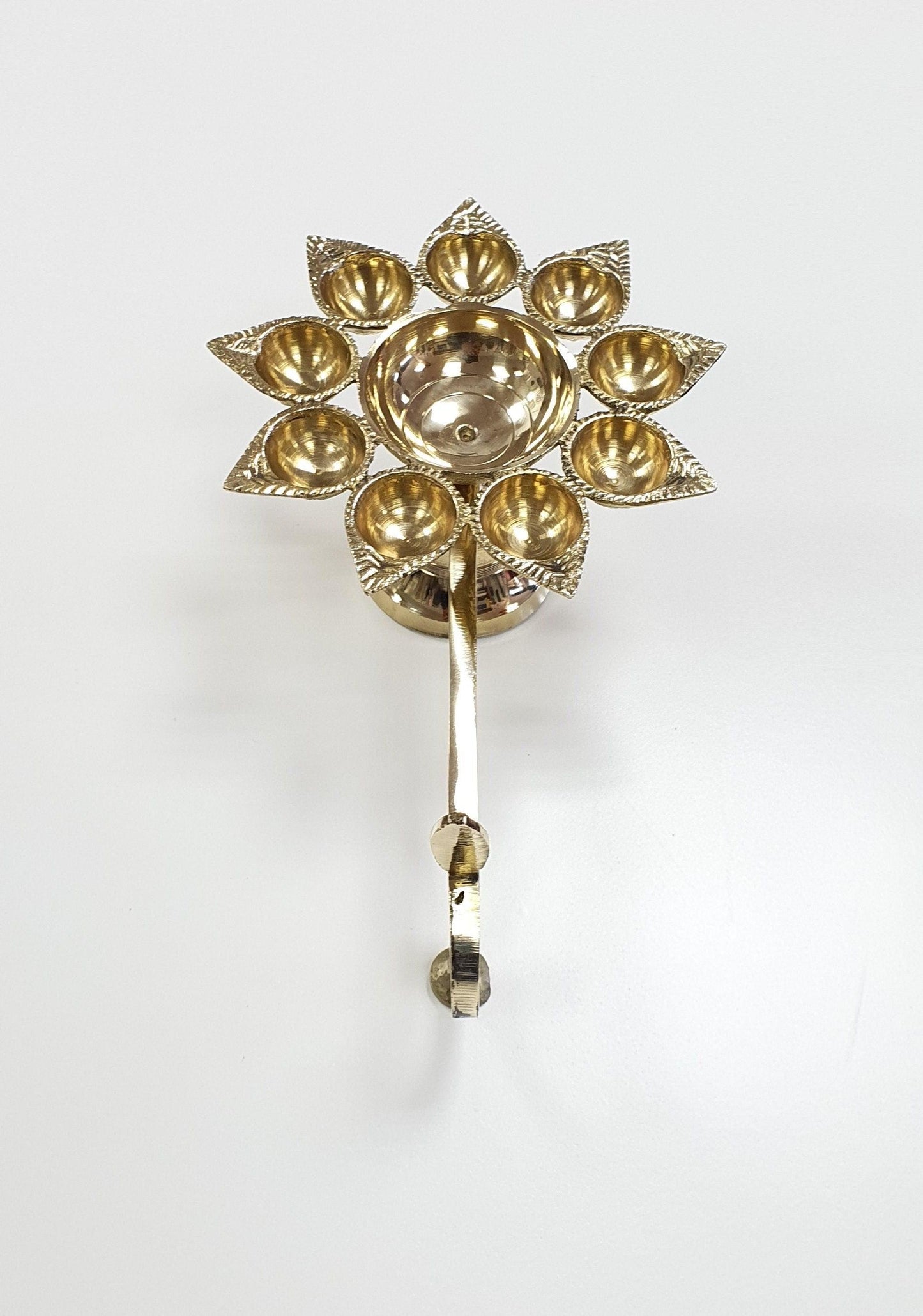 Large Brass Aarti Puja/Pooja/Diwali/Festival 9 Diya/Diva Lamp
