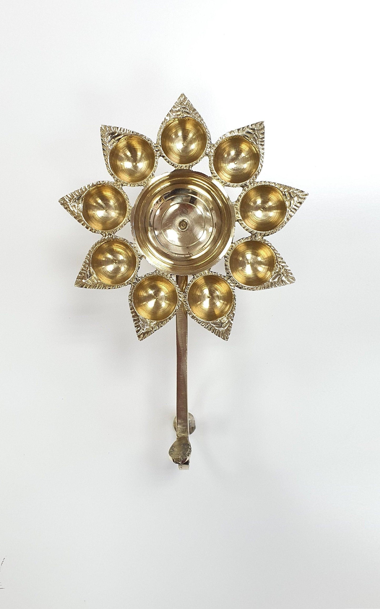 Large Brass Aarti Puja/Pooja/Diwali/Festival 9 Diya/Diva Lamp