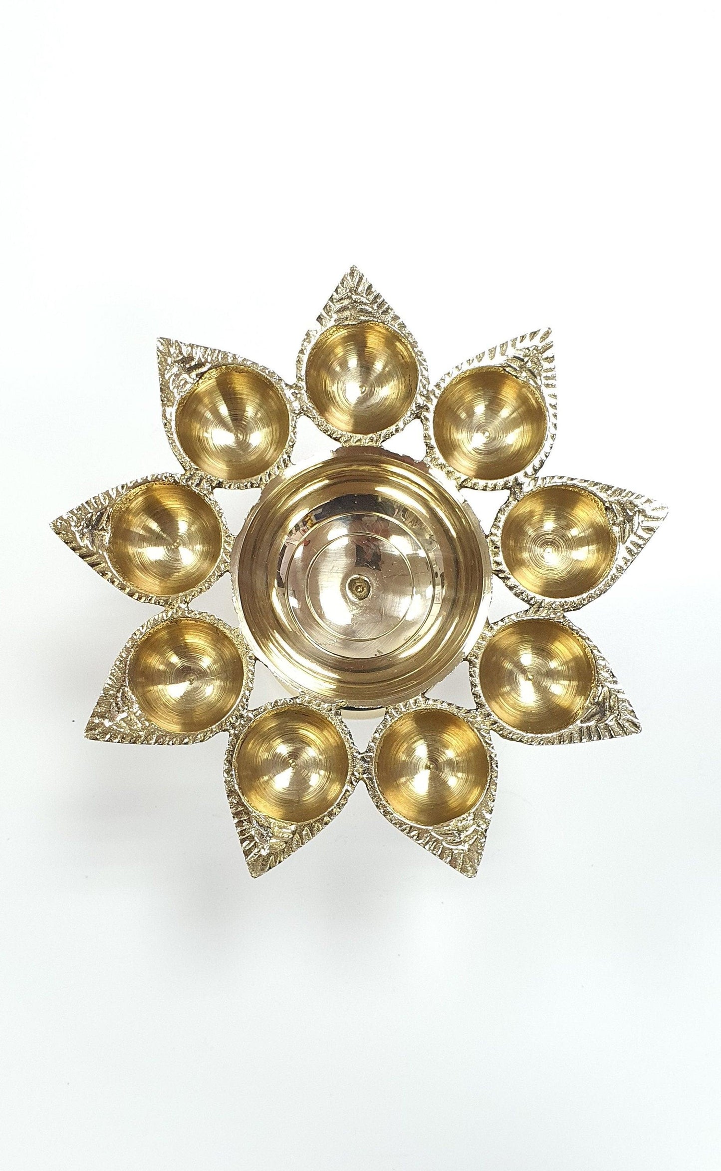 Large Brass Aarti Puja/Pooja/Diwali/Festival 9 Diya/Diva Lamp