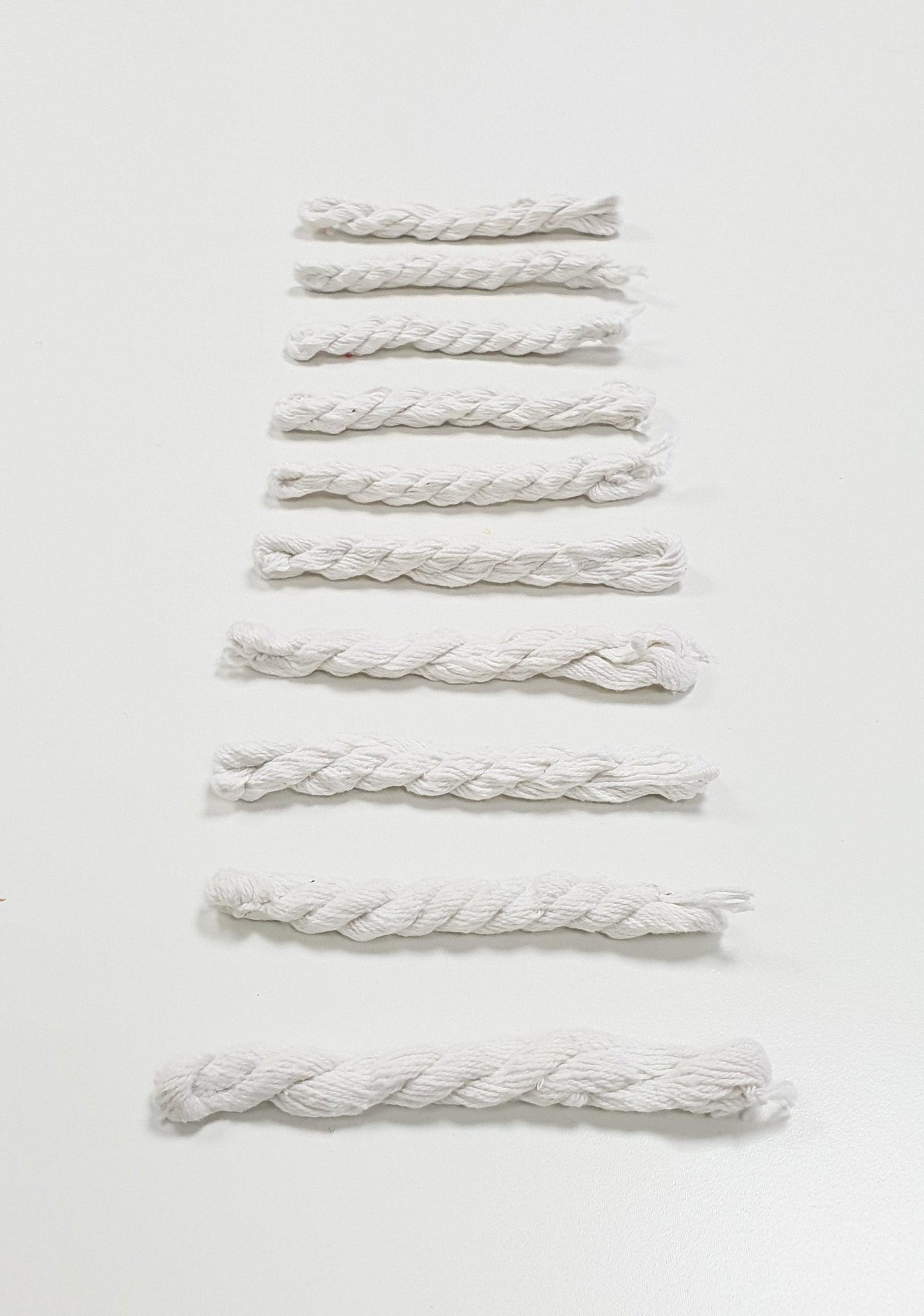 Janeu/Janoi/Brahmin Pooja Puja 10 x Sacred White Thread Dhaga . High Quality