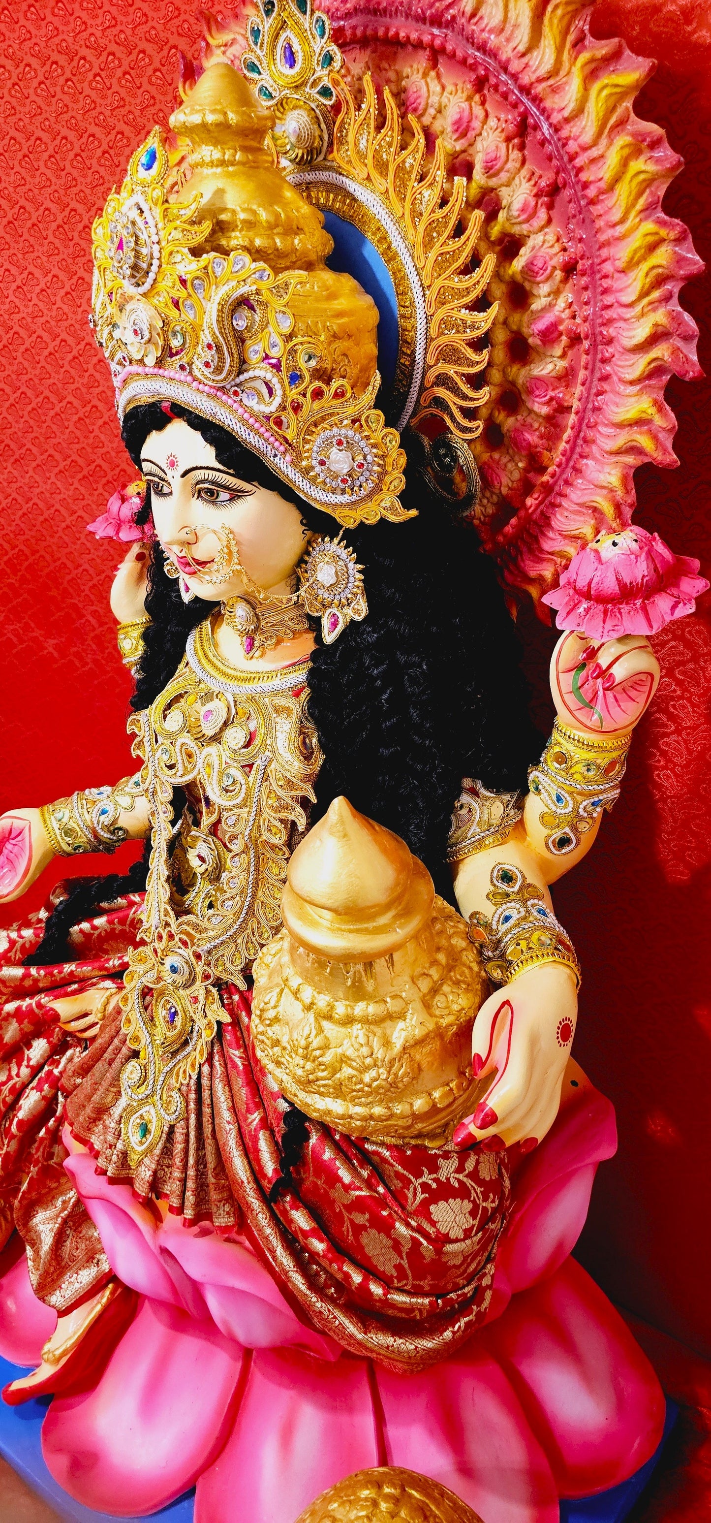 Large Goddess Laxmi Statue