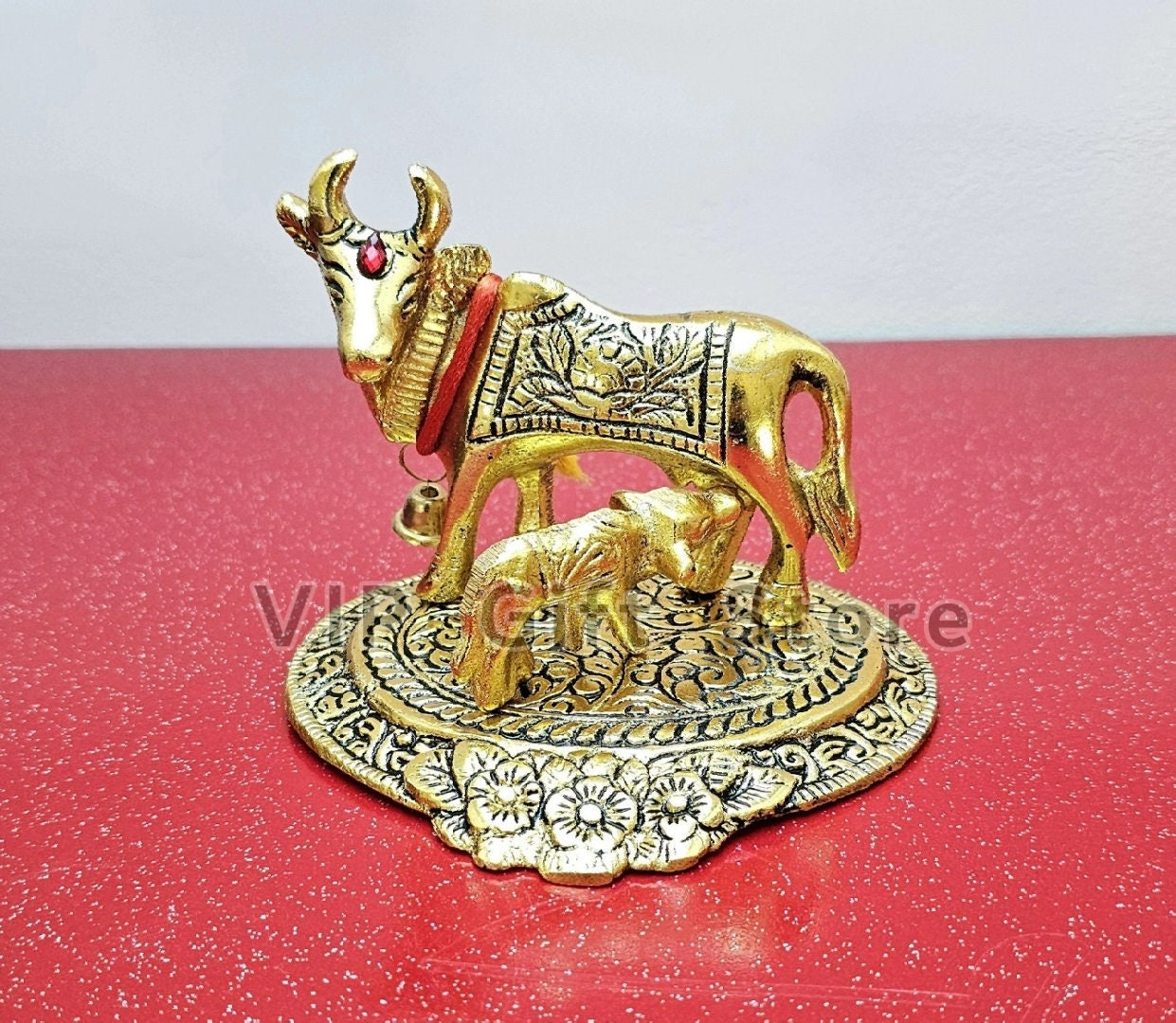 Kamdhenu Cow And Calf Statue , Gold Plated